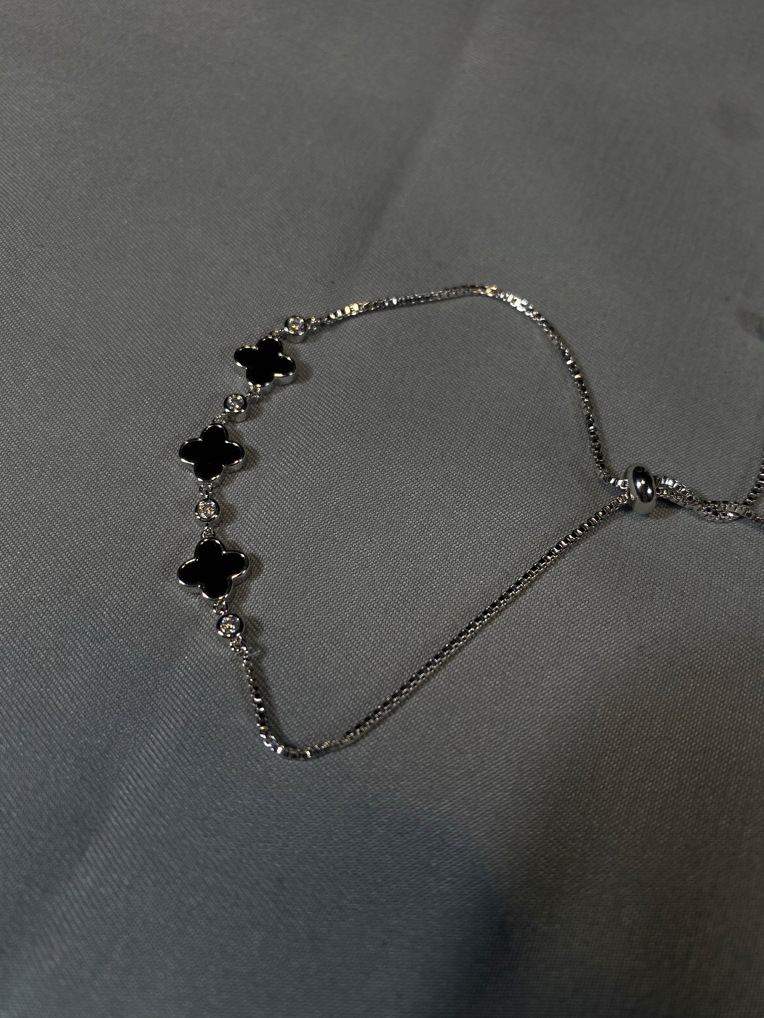 Black Four-leaf Clover Bracelet