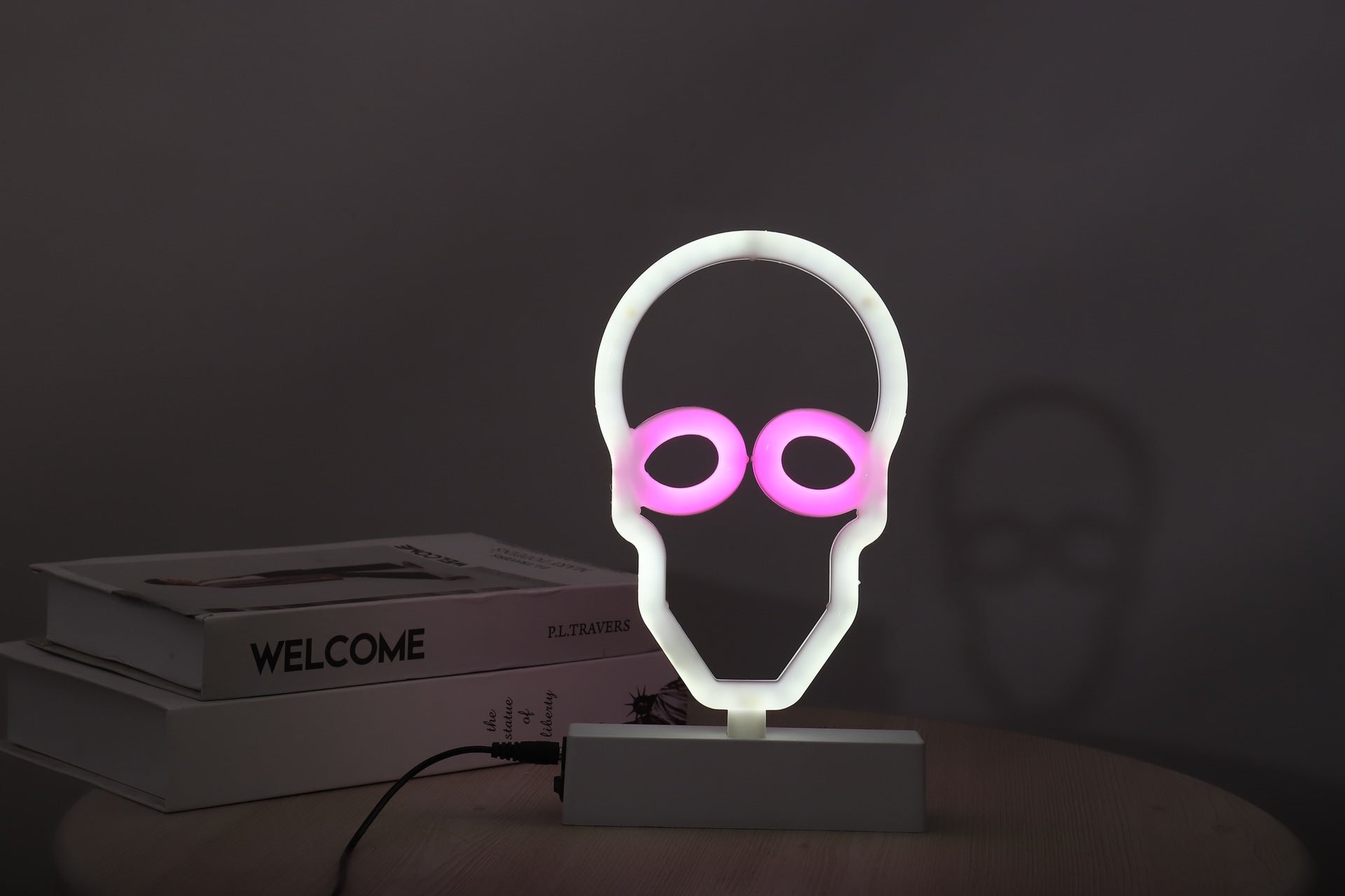 Cartoon figure LED light，Night light, Atmosphere light.