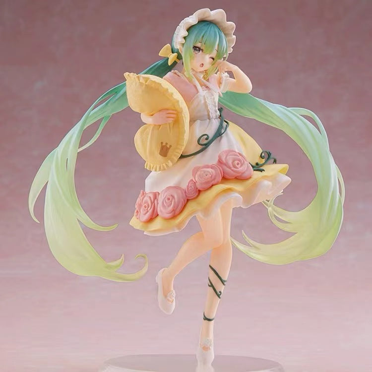 Taito Hatsune Miku Wonderland Figure ~Sleeping Beauty~ Figure, Multiple Colors